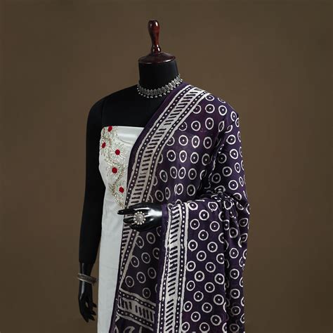 Purple Hand Block Batik Print Pure Mul Cotton Dupatta