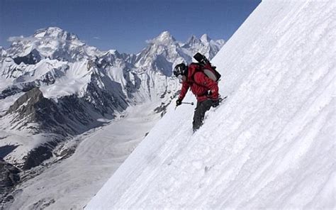 Skiing: Down The White Carpet, gilgit, Pakistan - Top Attractions ...