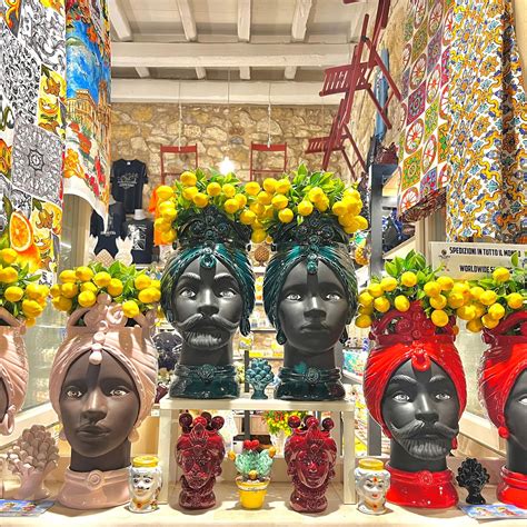 ARETUSA CERAMICHE & SOUVENIR (2025) All You Need to Know BEFORE You Go ...