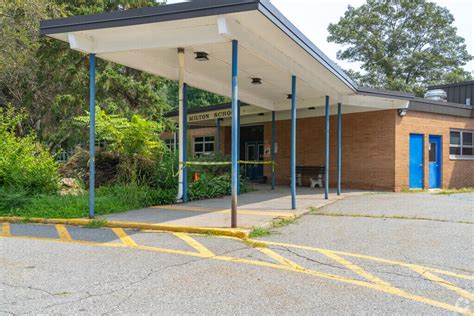 Milton Elementary School in Oak Ridge, NJ - Homes.com