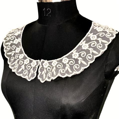 Ani Accessories® Paper Thin Net Fabric Small Flower & Leaves ...