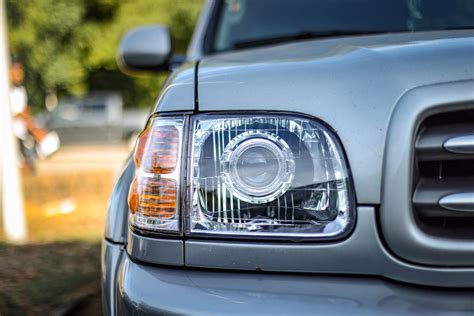 OEM+ Edition Headlights / 01-07 Sequoia – TEQ Customs LLC