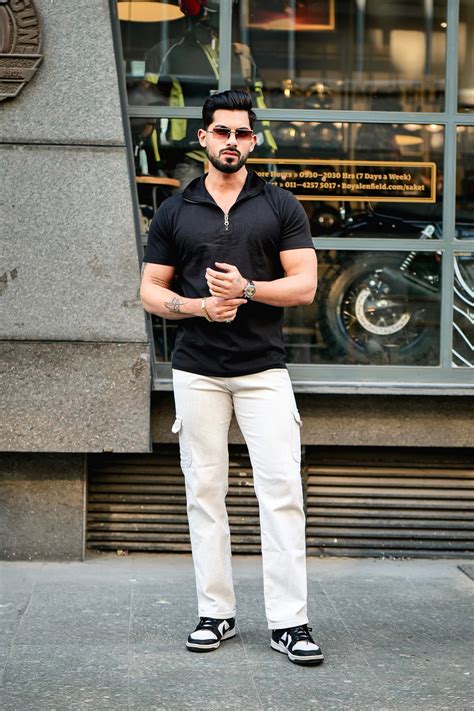 Black Self Design Drop Needle Zipper T-Shirt – Gritstones