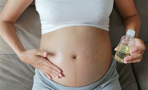 How to Avoid Stretch Marks During Pregnancy? – Kicks & Crawl