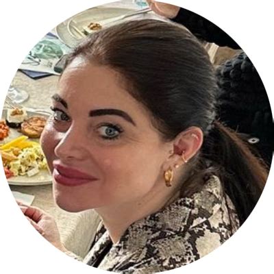 Nadine Okere | Wonderlink