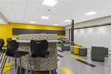 East Prairie Middle School - Gray Design Group