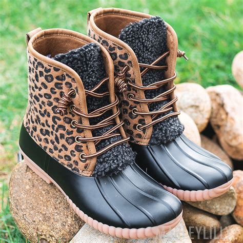 Duck Boot Sherpa Tongue Pack | Shoe boots, Winter shoes boots, Boots