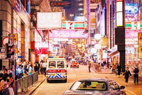 【携程攻略】香港兰桂坊景点,位于香港中环，经常在影视剧中出现。有点类似上海的新天地。本地人也…