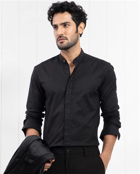 Rare Rabbit Men's Pristina Black Cotton Plain Regular Fit Full Sleeve