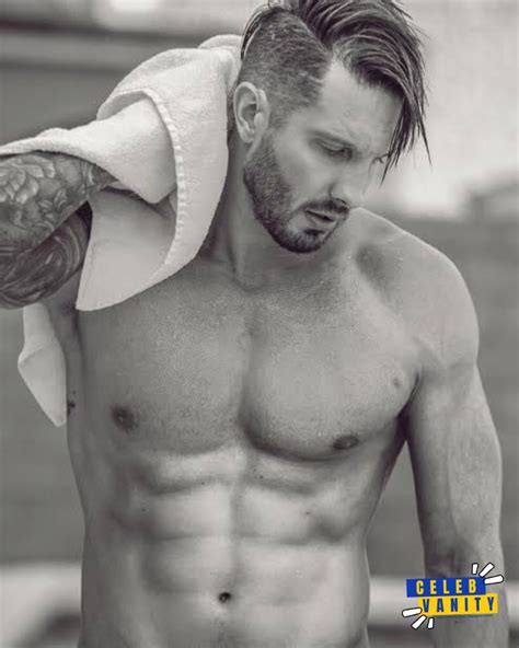 Quinton James - Biography, Career, Height, Weight, Exact Age, Girlfriends, Contact Sources ...