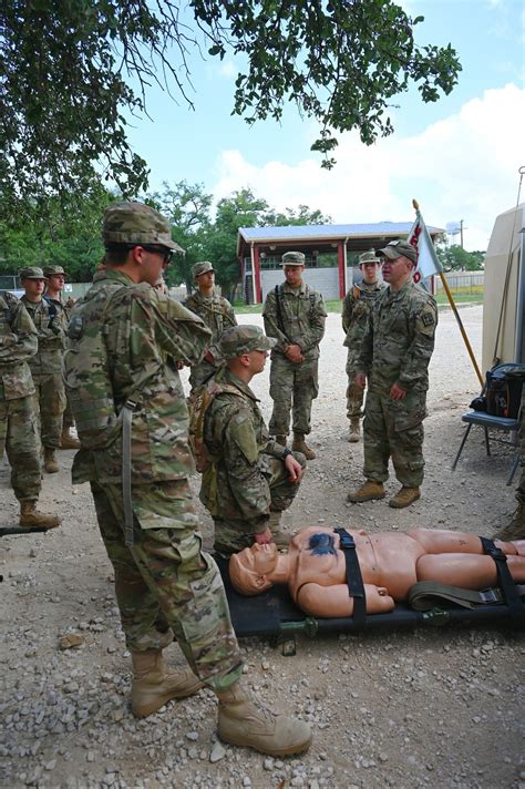 MEDCoE instructors, drill sergeants give cadets a glimpse of Army life ...