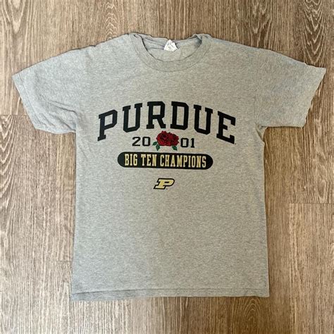 2001 Purdue Big Ten Champions Tee Shirt, Size Small,... - Depop