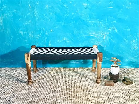 Leo Mini Charoai Bench Black and White