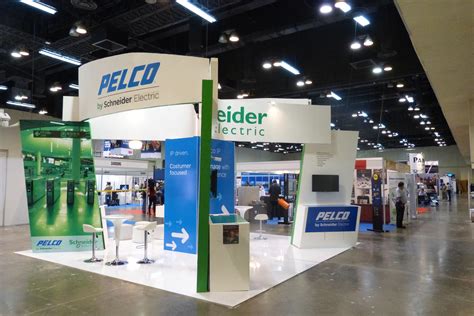 RR MRKETING: Customer Reviews, Stands and Services