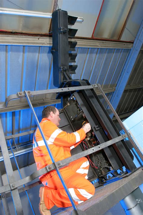 Work at Height Training Animation 的图像结果