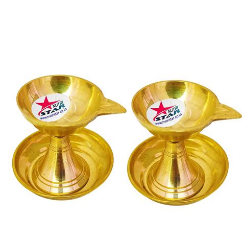 Buy Diya / Deepam with Brass Plate Combo Set Online at Best Price ...