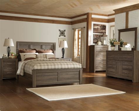 Rent to Own Ashley 7 - Piece Juararo Queen Panel Bedroom Set at Aaron's ...