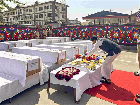 J-K govt announces Rs 10L ex-gratia for families of deceased and Rs 2L ...