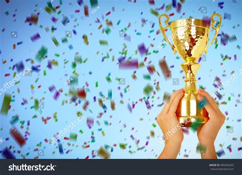 World Cup Trophy Pose 的图像结果