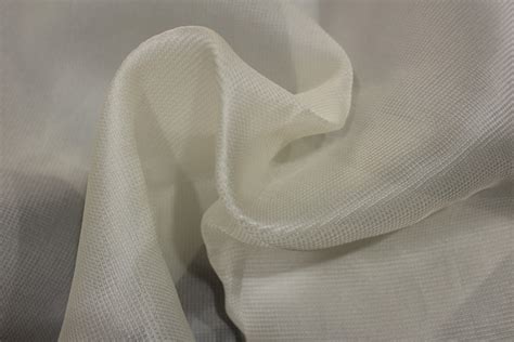 Premium quality 21 momme -off White imported 100% silk organza waffle ...