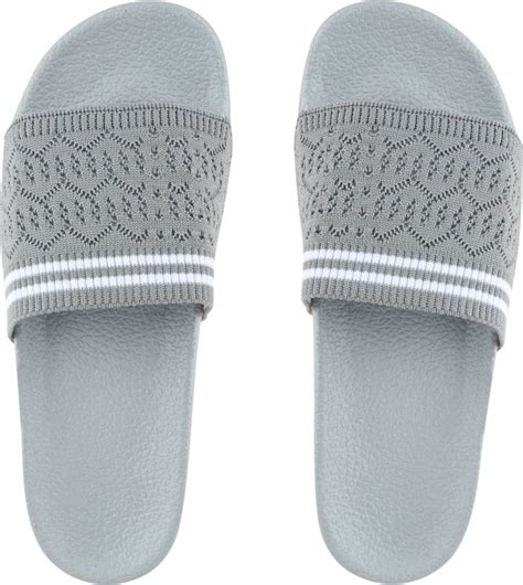 SHOETOPIA Girls Slip On Slipper Flip Flop Price in India - Buy ...