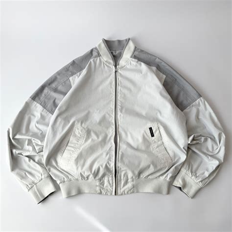 Members Only Reversible Two-Tone Bomber Jacket | minnatakusanmitene