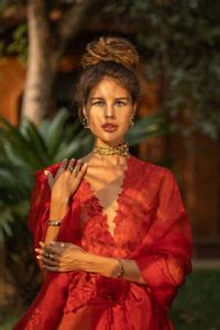 Neckpieces – STUDIO METALLURGY