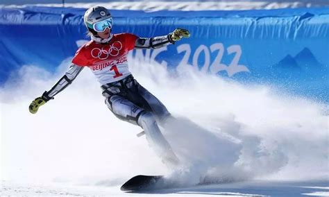 Beijing 2022 Winter Olympics: Ester Ledecka defends Olympic snowboard ...