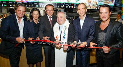 Neue Bilder: Andreas Schwerla, Alexandra Lindenhofer, Matthias Stadler ...