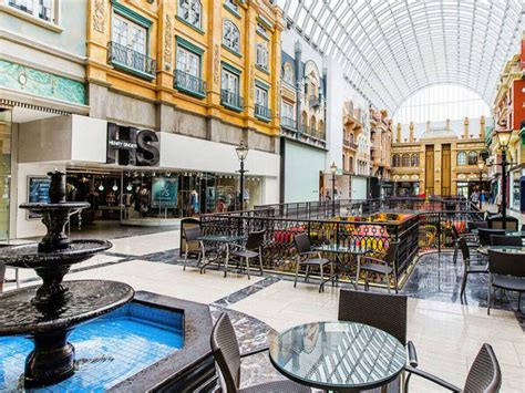The West Edmonton Mall: Get the Detail of The West Edmonton Mall on ...