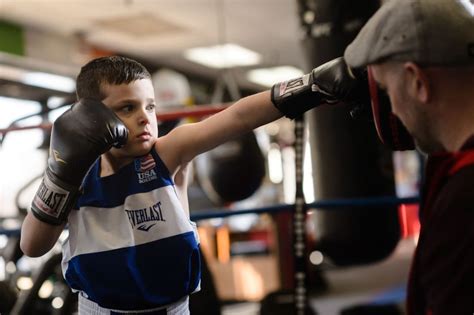 Boxing Form Kids 的图像结果