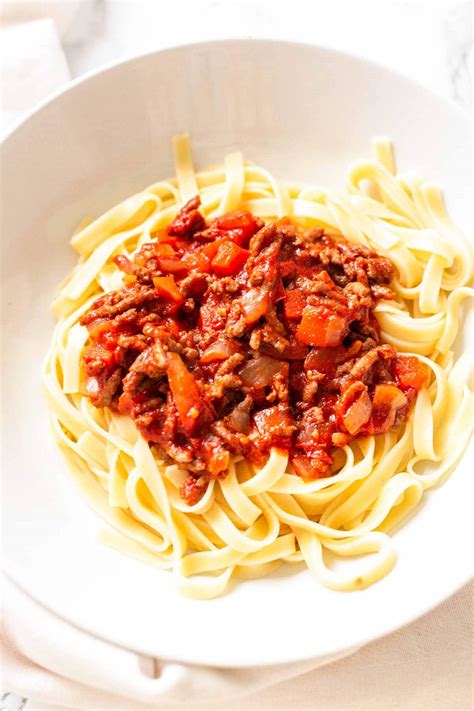How To Make Instant Pot Bolognese - Fast Food Bistro