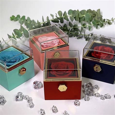 Eternal Rose Rotating Box With Pure Silver Necklace Gift Set – Fabunora