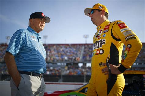 Kyle Busch Net Worth: Career Earning & Endorsements - Players Bio