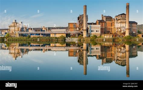 Old Paper Machine 的图像结果