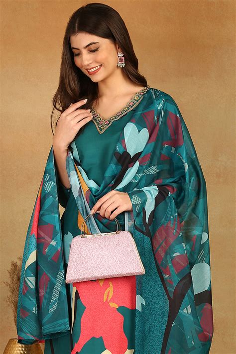 Ahika - The Destination for Indian Ethnic Wear for Women