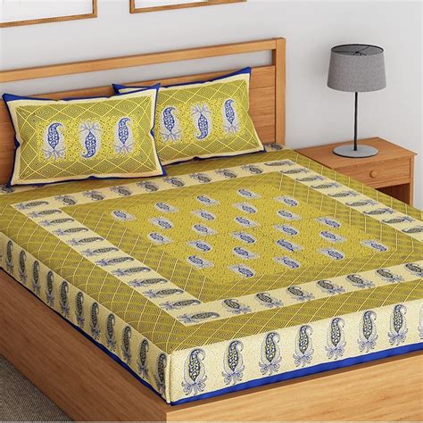 SheetKart Floral 144 TC Cotton Double Bedsheet with 2 Pillow Covers