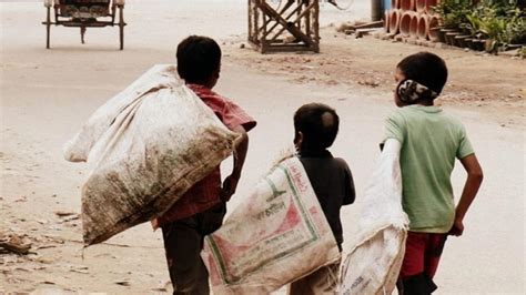 Indore: Child Beggars Crowd Devguradia Temple Stairs; Priest Files ...