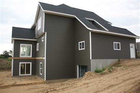 Dark Gray Vinyl Siding for Modern Home Exterior