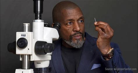 Las increíbles esculturas de Willard Wigan