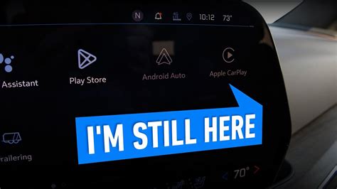Why GM Is Keeping CarPlay For Its ICE Models