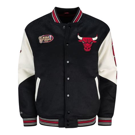 Chicago Bulls Mitchell & Ness Team History Jacket – Official Chicago ...