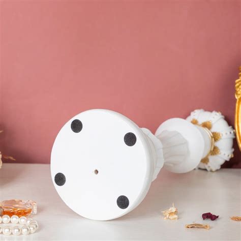 Chess King Showpiece White 15 Inch Online - Premium Decor Object | Nestasia