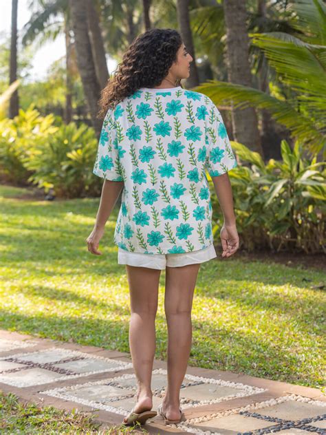 Ananda Hand Block Printed T-shirt - Pinklay