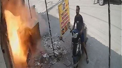 Hyderabad: Man Severely Injured In Blast At Illegal Gas Filling Shop In ...