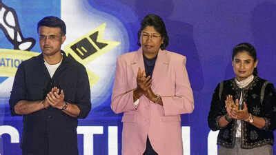 Sourav Ganguly hails Virat Kohli as the 'greatest white-ball player ...