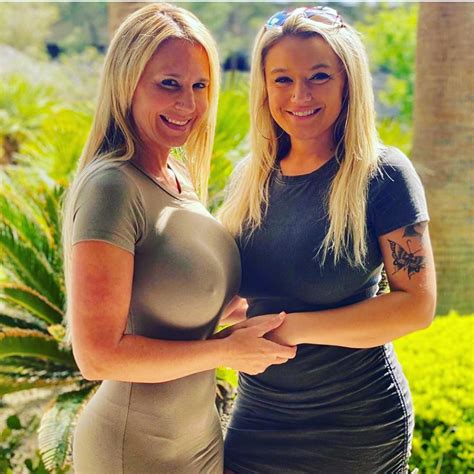 List 102+ Pictures Hot Mom Cars 2022 Superb