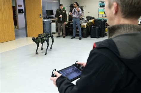Family members take peek into plebes life at West Point during Plebe ...