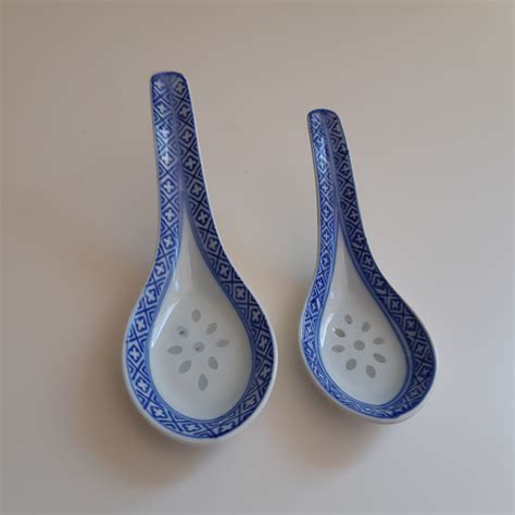 Vintage Chinese Open Carved Rice Grain Porcelain Blue and White ...