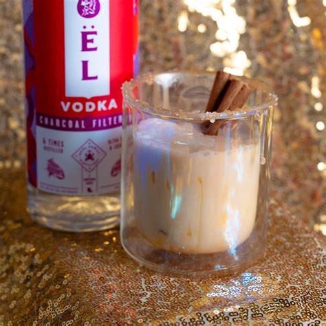 Salted Caramel White Russian Cocktail Recipe - NOËL Family Distillery